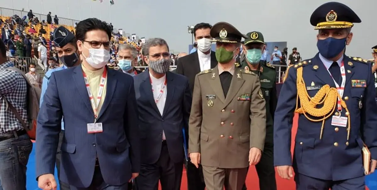 امیر حاتمی: به دنبال ارتقاء فناوری جنگندههای خود هستیم