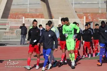 A4mLzi9RhiMC