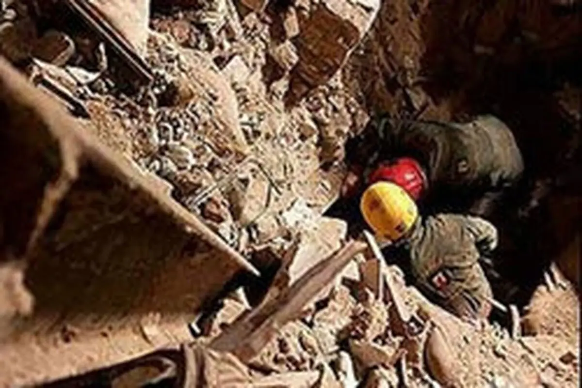  ریزش سقف یک ساختمان متروکه در ملارد 