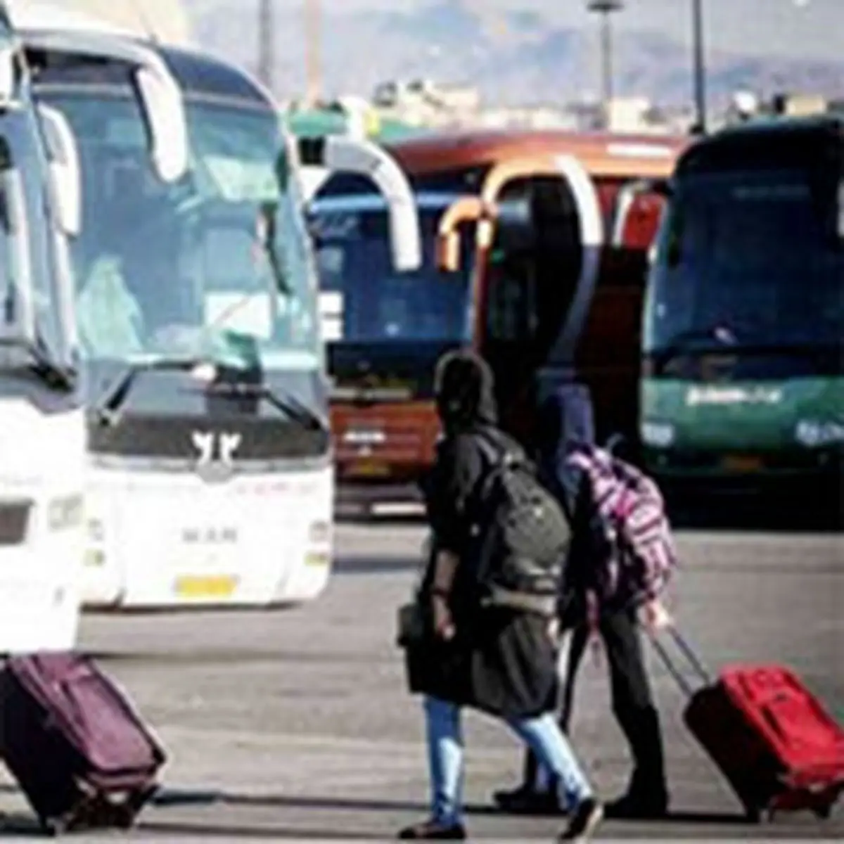 ساعتی با مسافران بیمقصد