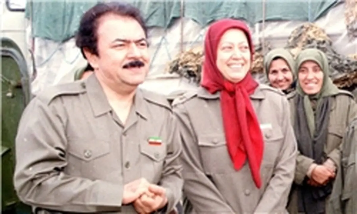 هدیه سرکرده منافقین به کودکان ایران/ کاریکاتور