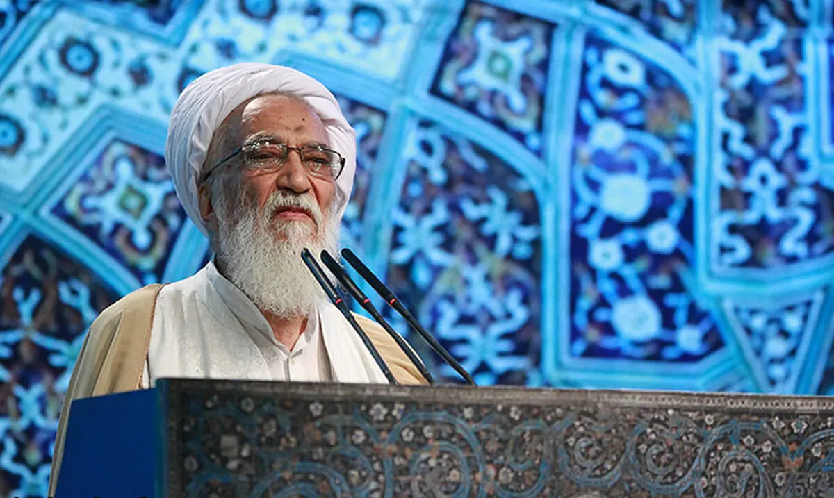 امام جمعه تهران: مسئولان باید از فاصله طبقاتی بترسند
