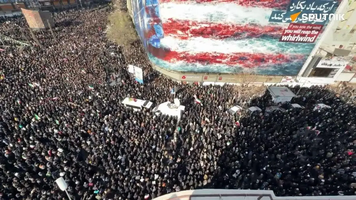 چرا باید در خیابان باشیم؟