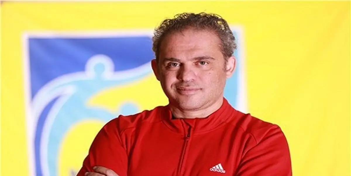 کارشناس فوتبال : داور پنالتی واضح را برای پرسپولیس نگرفت