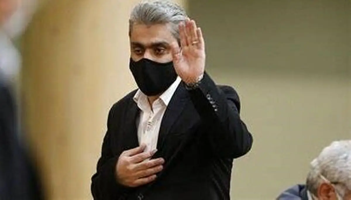 ایستادن پای فوتبال به خاطر منافع شخصی!
