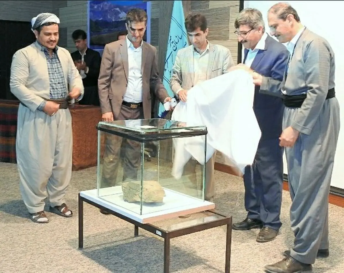 
رونمایی از کتیبه 3000 ساله کشف شده در مریوان
