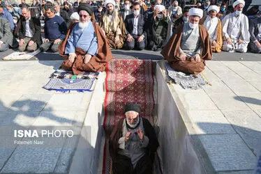 نماز طلب باران روز جمعه ۱۹ آذر ماه به امامت آیت‌الله سید ابوالحسن مهدوی، عضو خبرگان رهبری، در جوار گلستان شهدای اصفهان اقامه شد.