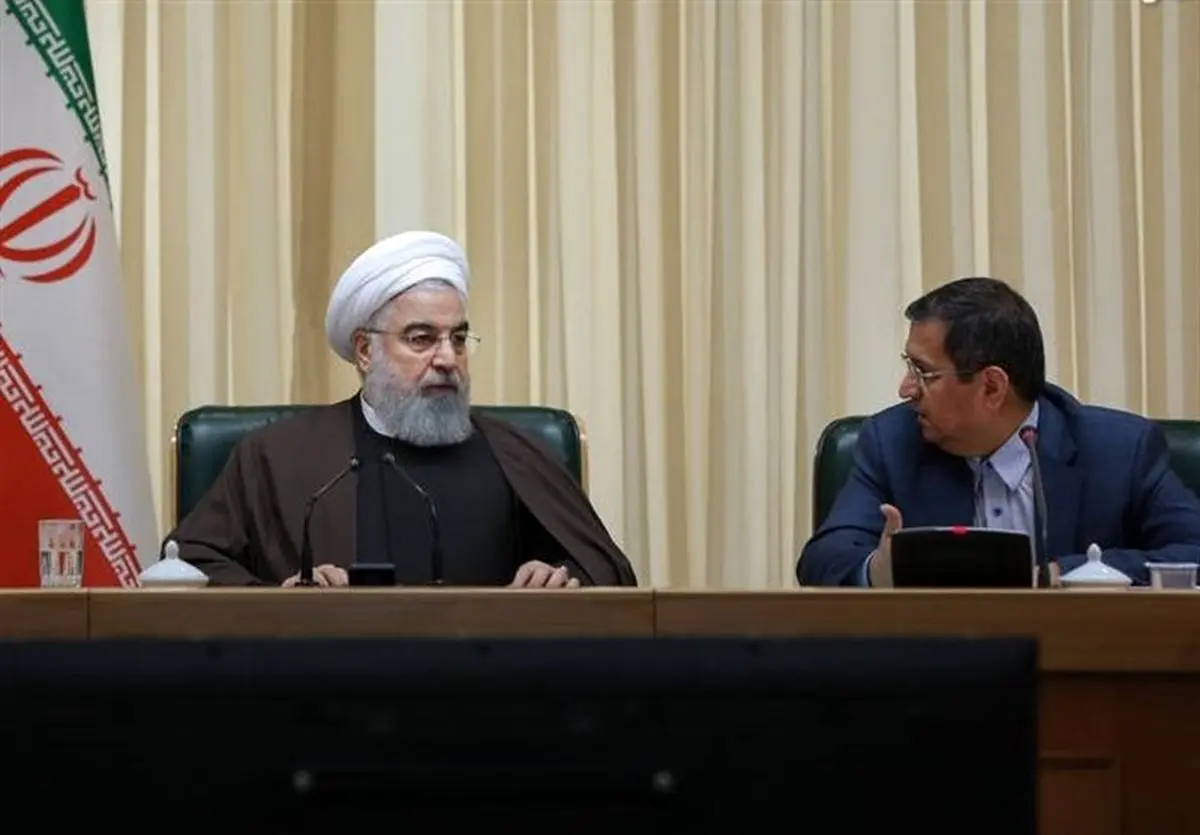 تاکید رئیس‌جمهور به همتی درمورد اختصاص ارز برای تهیه مواد اولیه دارو 