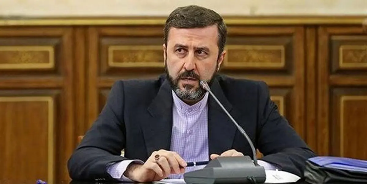 ماجرای خودکار طلایی از زبان غریب آبادی