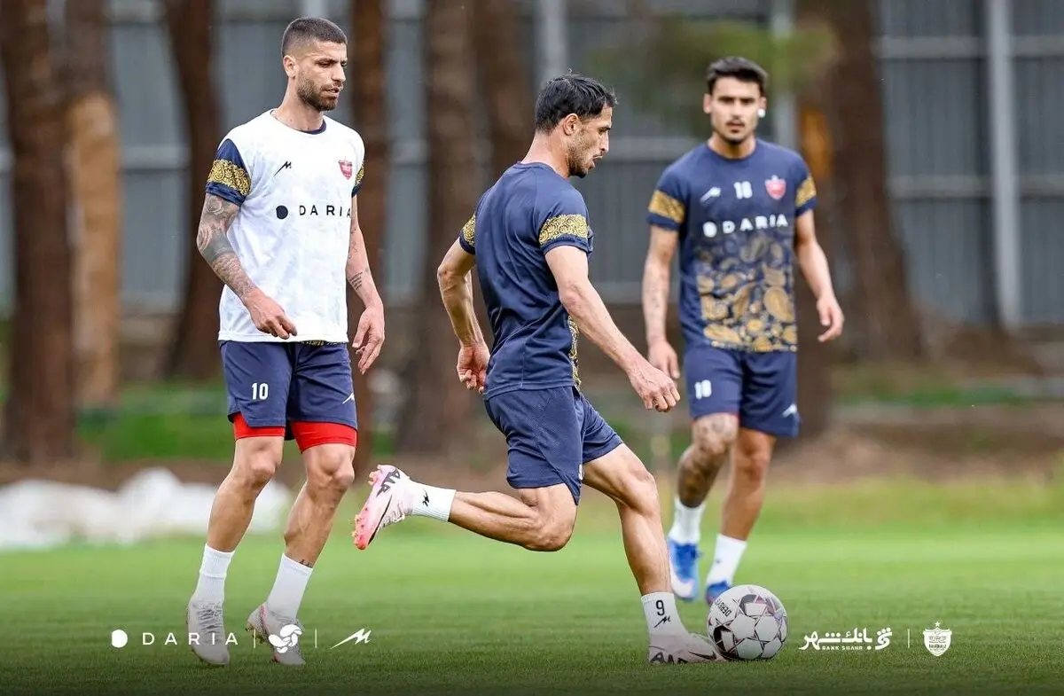 تمرین پرسپولیس تعطیل نشد