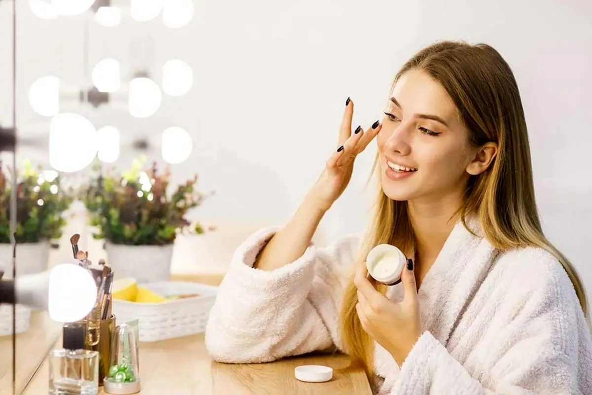 هیلیفا: مرجع جدید برای مشاورههای پزشکی و زیبایی
