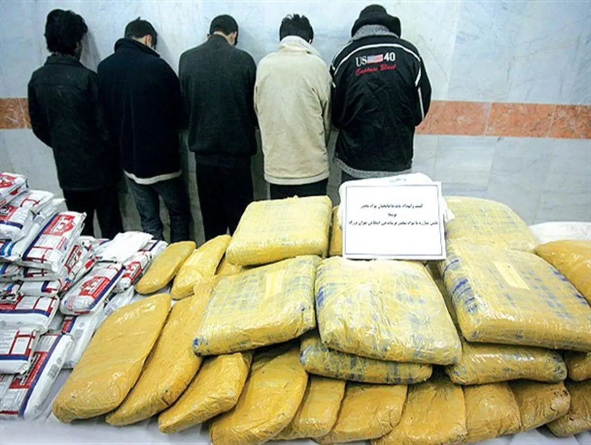 کشف محموله هزار و ۲۰۰ کیلوگرمی تریاک در شهرستان بندرلنگه