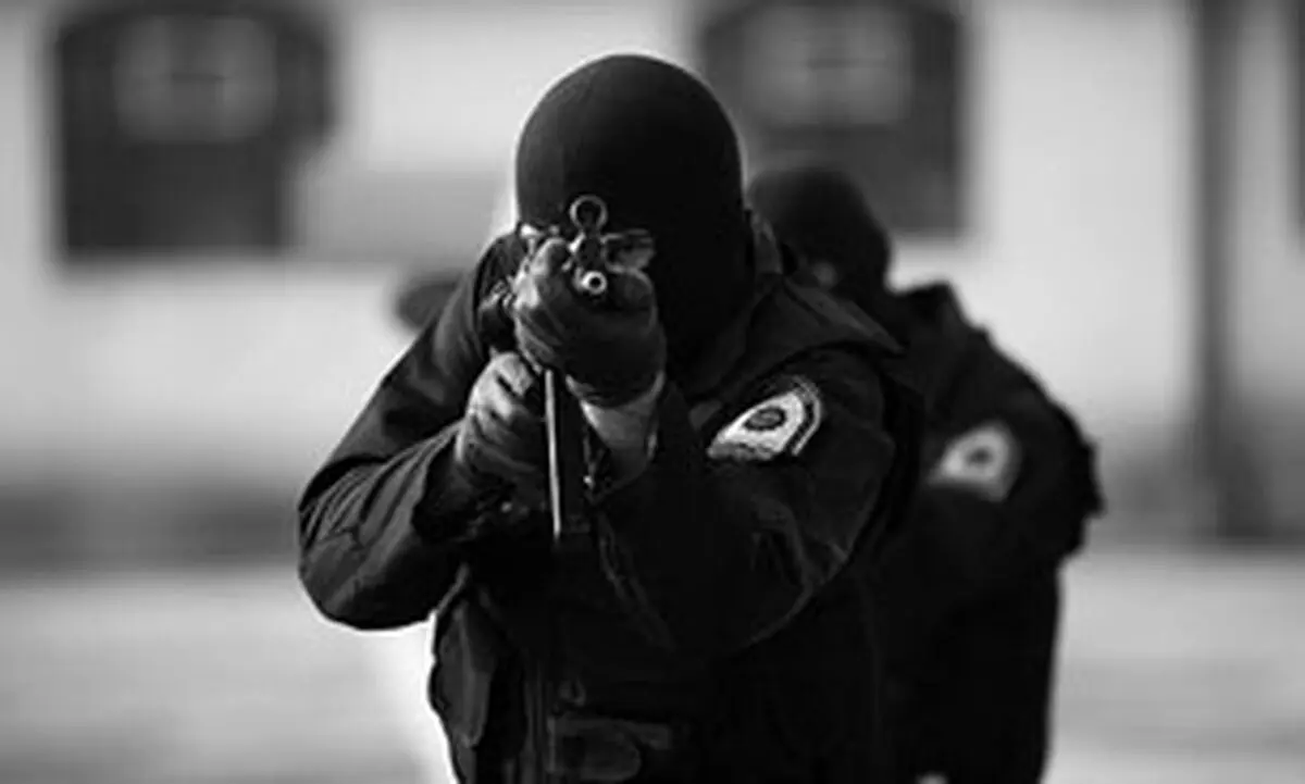 کشف حدود یک تن مواد مخدر در عملیات پلیس