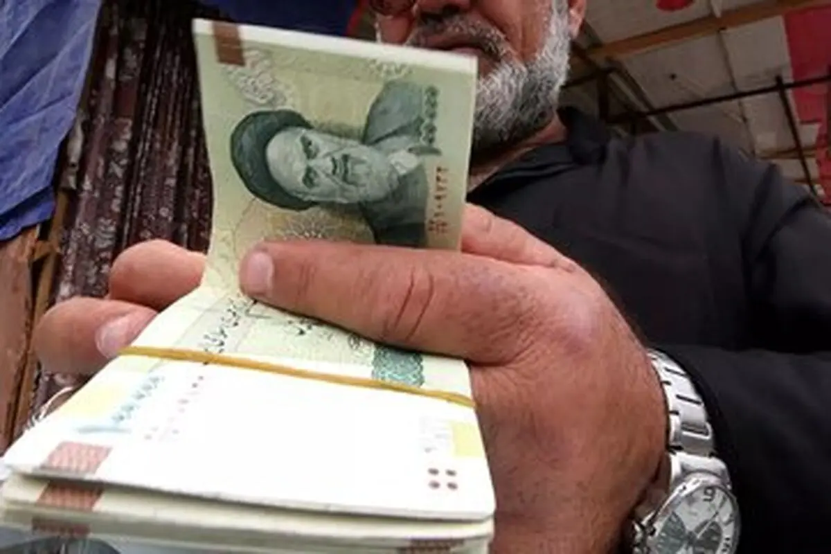 حقوق کارگران آب نرود / ضرورت توجه دولت به حقوق کارگران