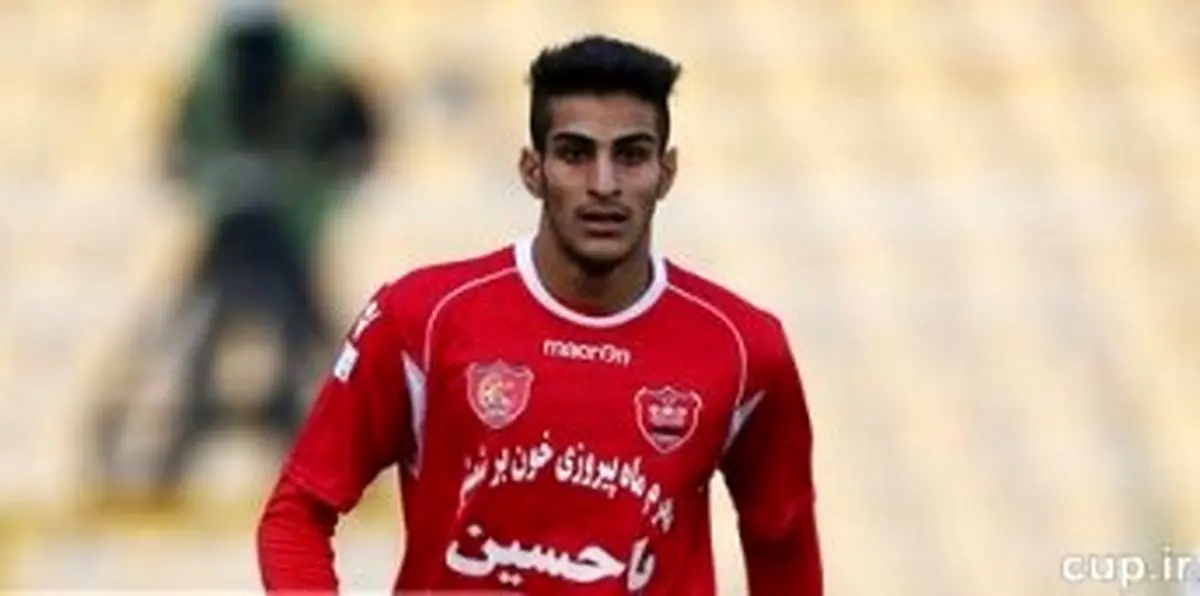 مهاجم پرسپولیسی ها ماندگار شد