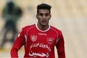 مهاجم پرسپولیسی ها ماندگار شد