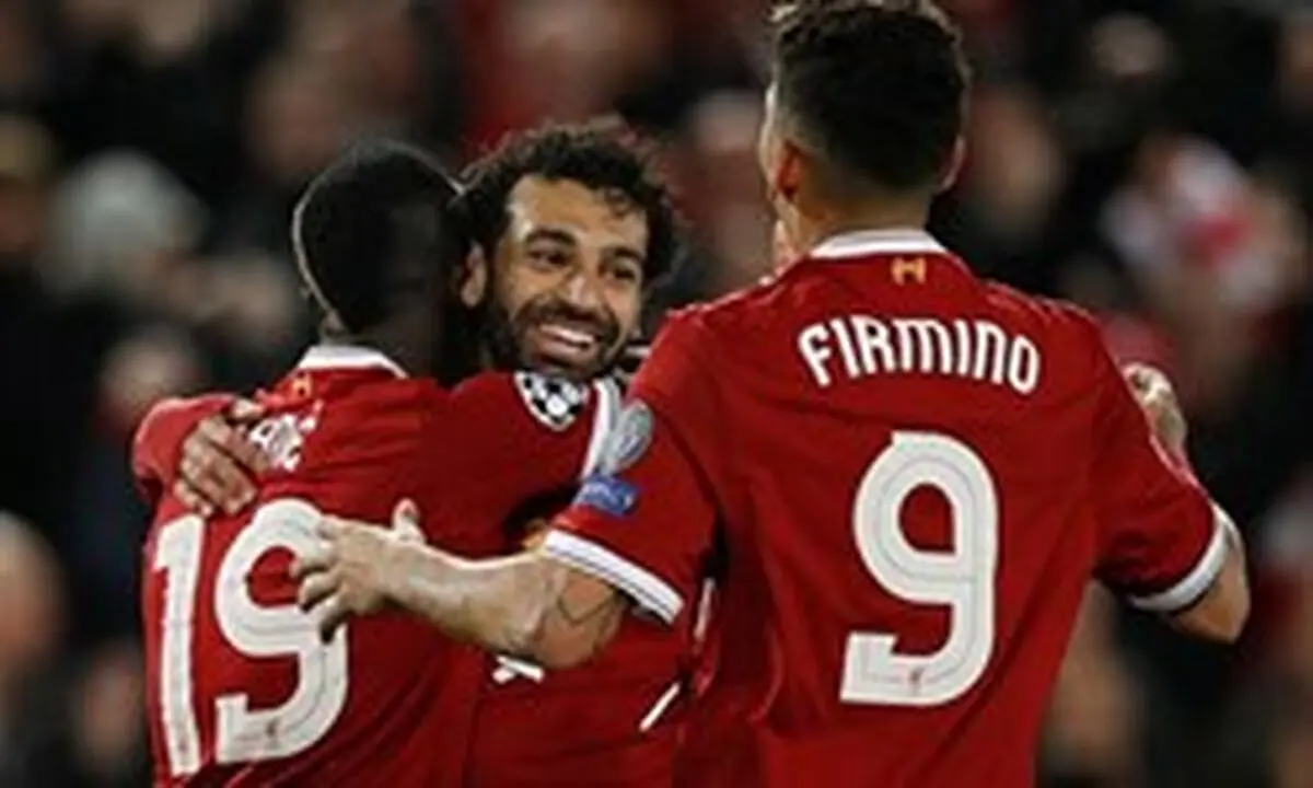 بازیکنان منتخب بارسلونا و لیورپول/ عکس