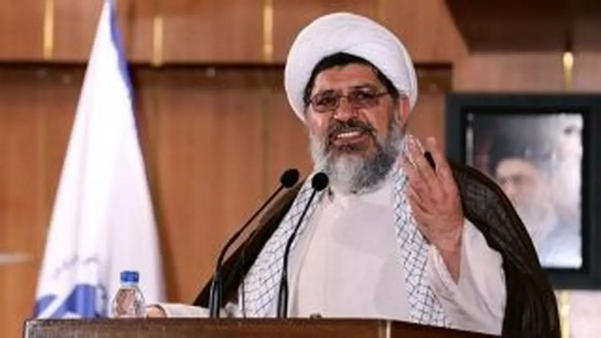 انتقاد مقام سپاه از بدحجابی در حضور روحانی