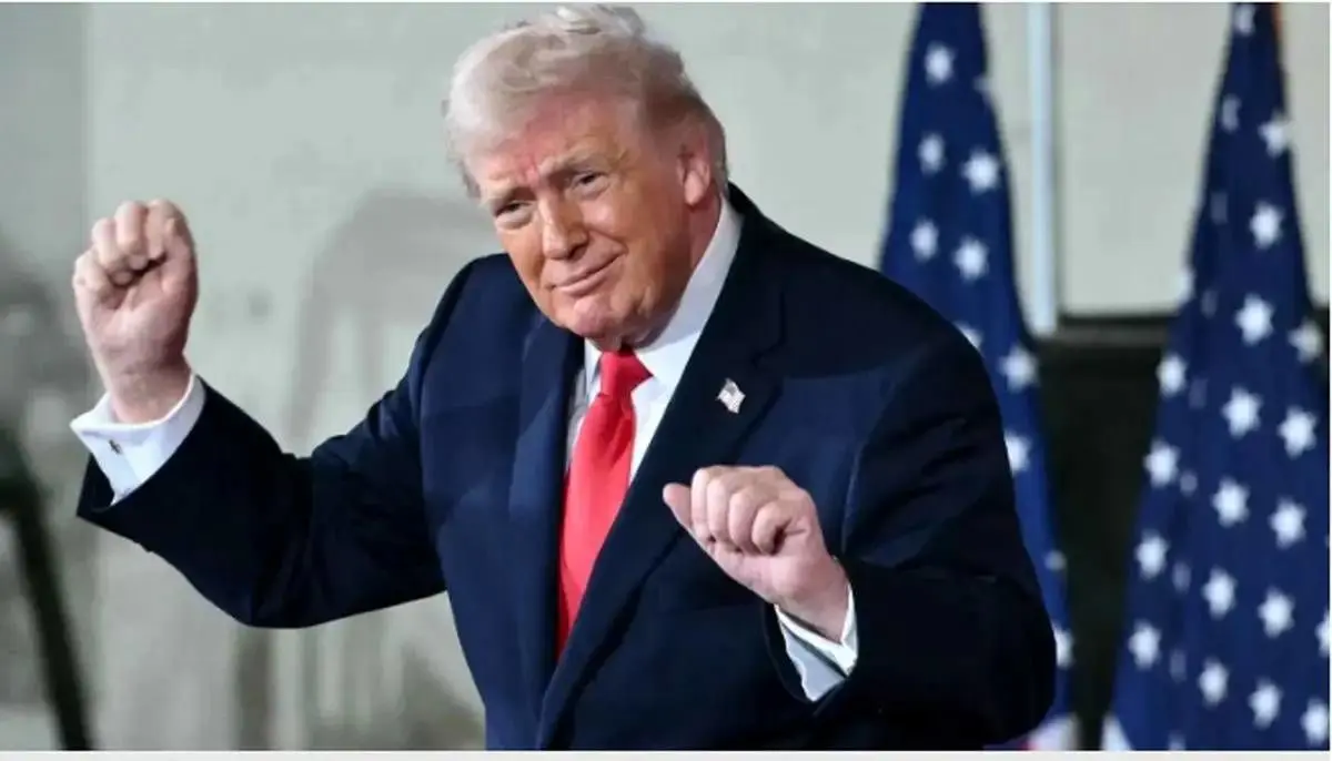 رقصیدن ترامپ مقابل نظامیان «فورت براگ»