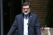 کسی که حاشیه پردازی می کند معلوم است که دستش خالی است
