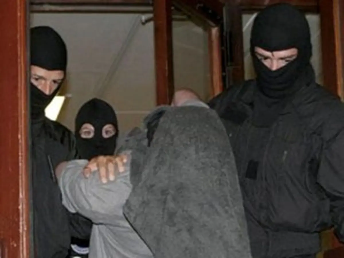 دستگیری ۱۰ بلژیکی به اتهام اعزام نیرو به سوریه