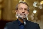 لاریجانی:دشمنان قصد کنار زدن روحانیون را دارند 