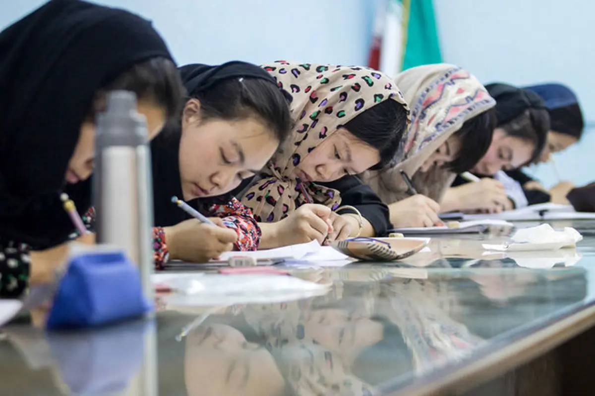 معاف شدن دانشجویان چینی از پرداخت شهریه تکذیب شد