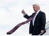 وقتی کراوات ترامپ سوژه می‌شود/ عکس