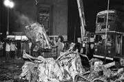 ۱۵شهریور۱۳۶۱ - انفجار بمب در خیابان خیام تهران / گزارش تصویری