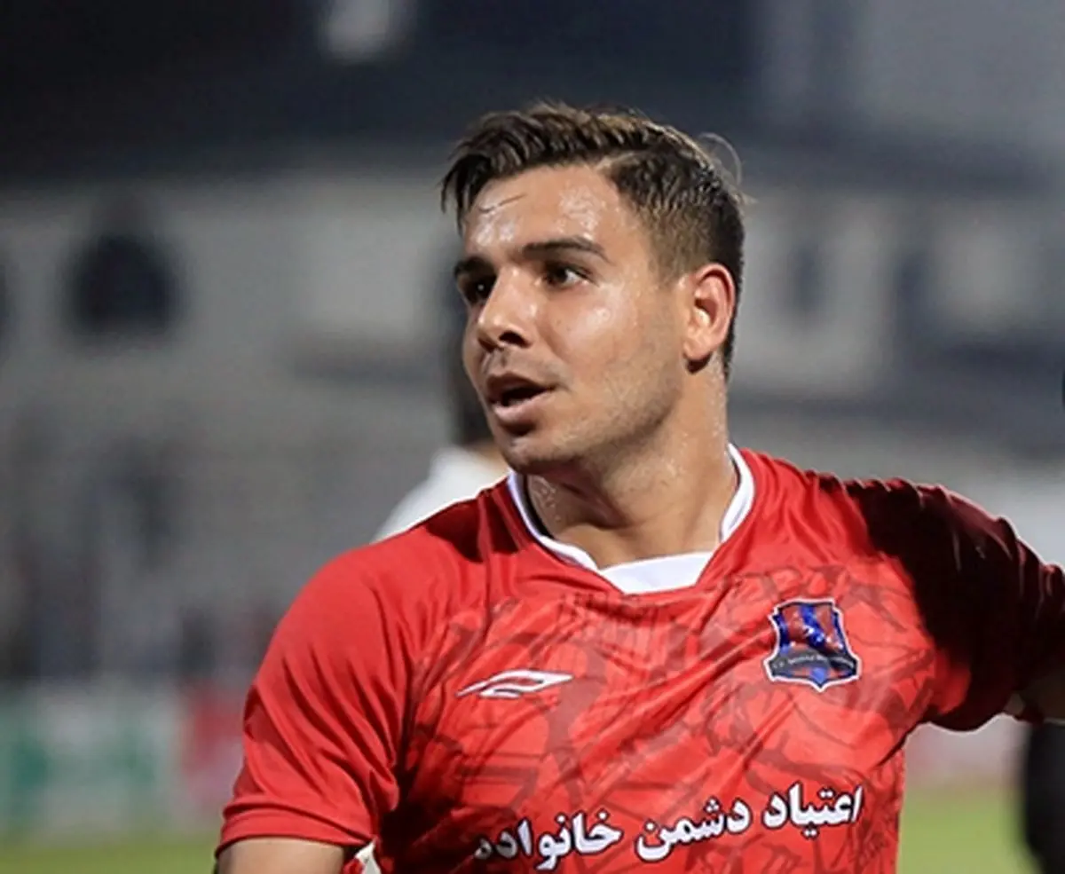 مقابل پرسپولیس مهره های اصلی خود را نداریم