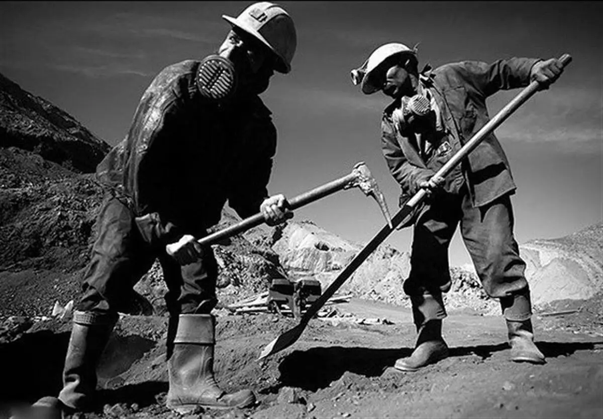 شرایط بازنشستگی پیش از موعد در مشاغل سخت و زیان آور 