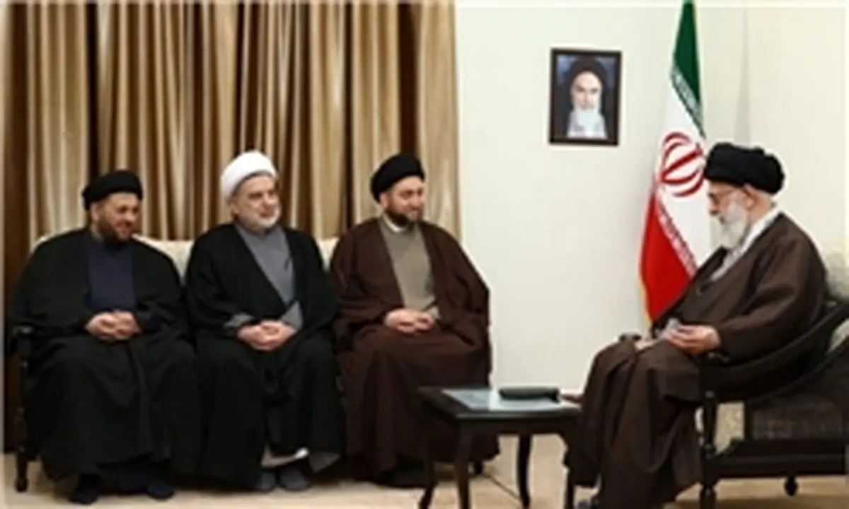 رهبر انقلاب: هیچگاه نباید به آمریکاییها اعتماد کرد و فریب لبخند آنها را خورد