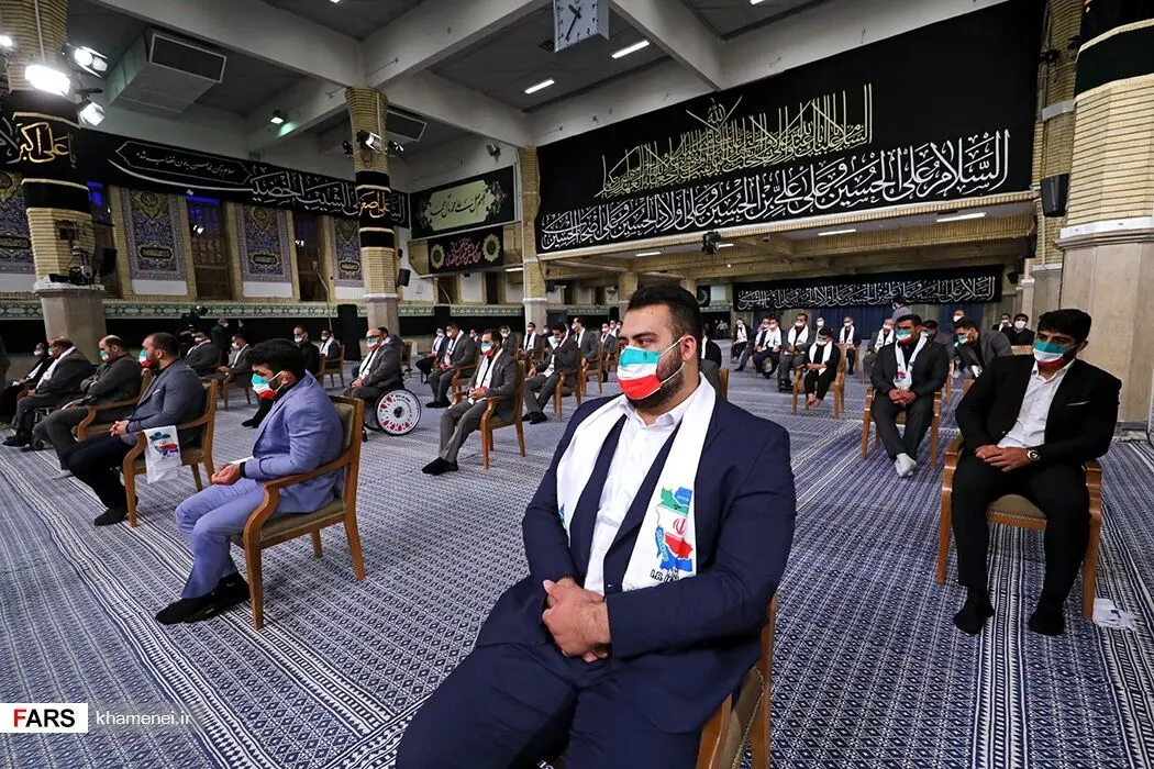 دیدار قهرمانان المپیک و پارالمپیک با رهبر معظم انقلاب/گزارش تصویری