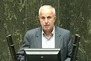 انتقاد کوچکی‌نژاد از عدم همکاری بانک مرکزی در تفحص از ارز ۴۲۰۰ تومانی