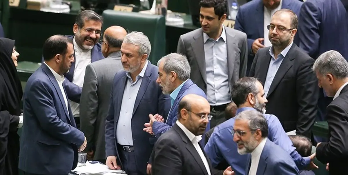 مخالف استیضاح فاطمی امین: موفقیت دولت موفقیت مجلس است
