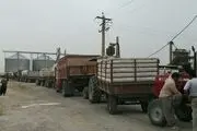 کشاورزان مهرانی با کمبود انبار گندم مواجه شدند