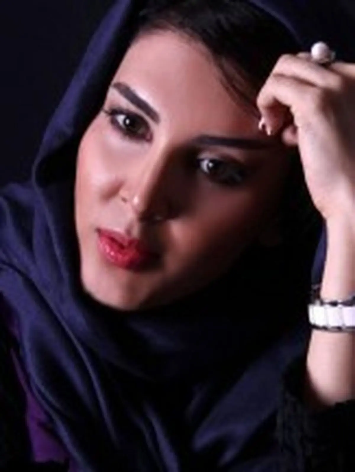 برف بازی خانم بازیگر ایرانی با خواهرانش/ عکس