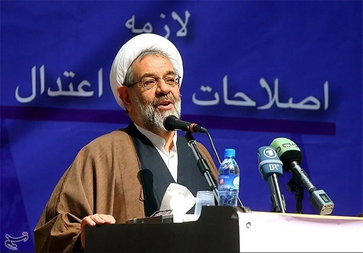 در احداث جاده قزوین-تنکابن وزیر راه کوتاهی کرده است