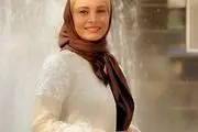 تیپ شیک و خاص مریم کاویانی در ۵۴ سالگی + عکس
