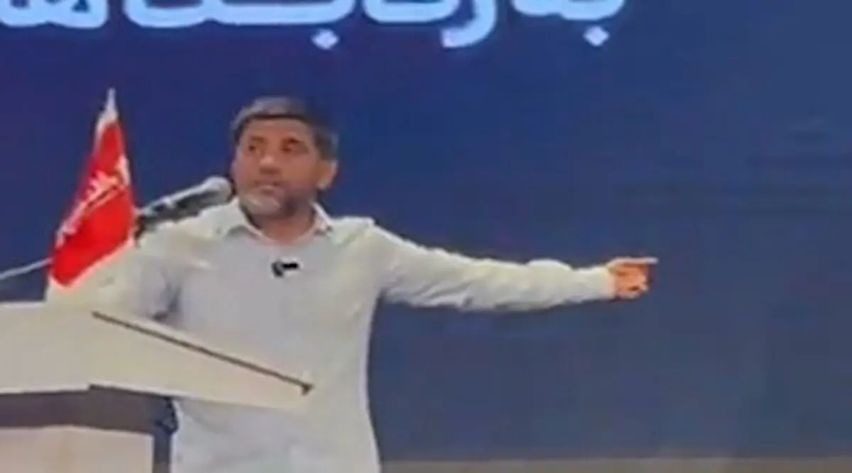 
علیرضا دبیر  خطاب به مزدک میرزایی: بمیرید احمق‌ها
