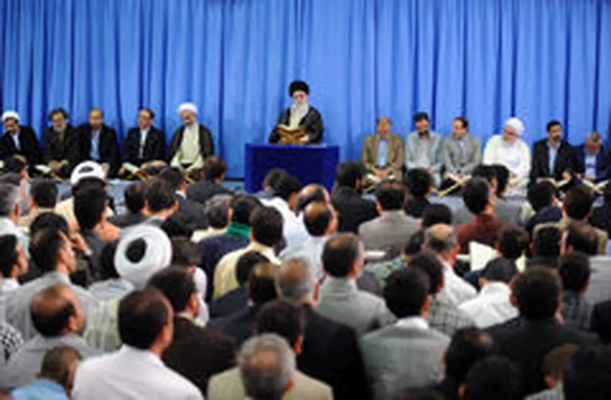 محفل نورانی انس با قرآن کریم در حضور رهبر معظم انقلاب اسلامی