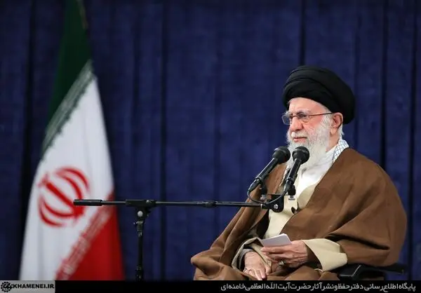دیدار دست‌اندرکاران برگزاری کنگره ملی شهدای استان لرستان با رهبر معظم انقلاب/گزارش تصویری