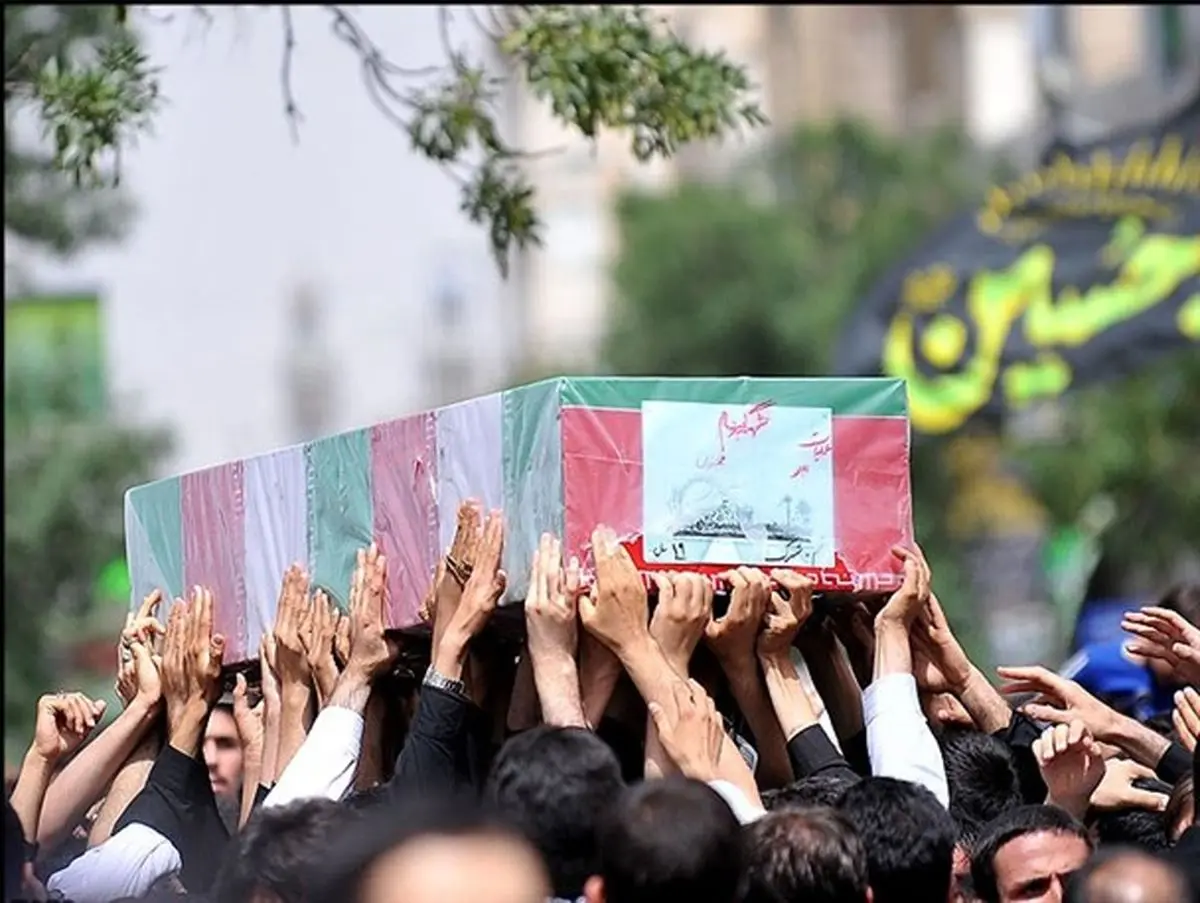 پیکر مطهر شهید ابراهیم محمدیان در قصرشیرین تشییع می شود
