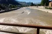 شهرداری خرم‌آباد نسبت به لایروبی رودخانه‌ها و انهار درون‌شهری اقدام کند 