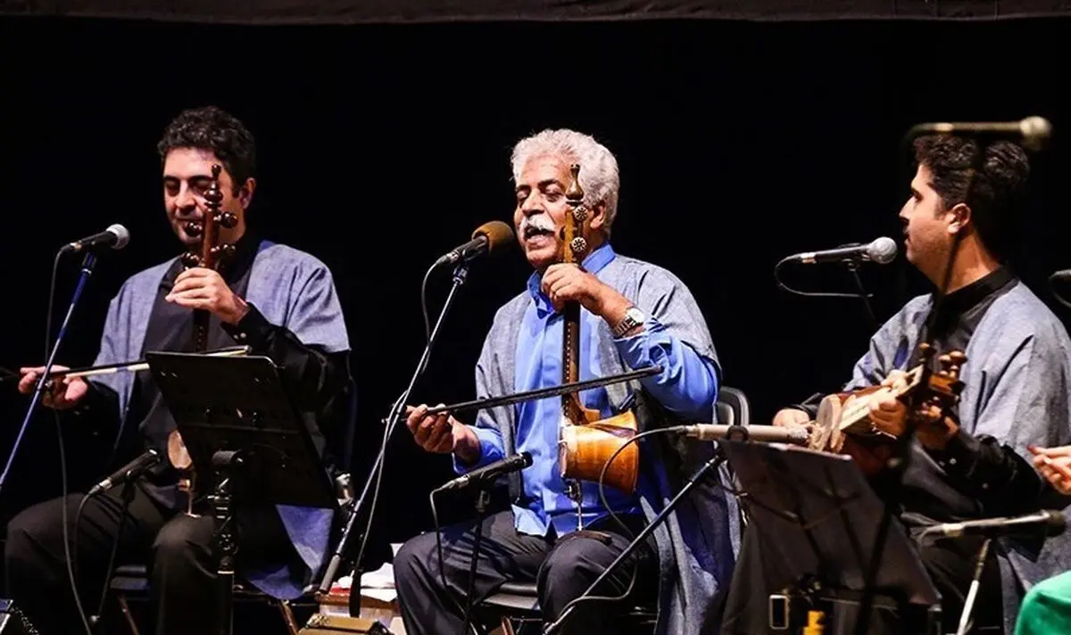 گروه "تال" موسیقی محلی را روی صحنه می برند