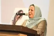 مرضیه برومند:  در عروسک گردانی باید مجموعه‌ای از هنرها انجام شود