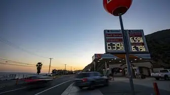 افزایش قیمت سوخت در آمریکا و اختلال در سرویس شرکت‌های حمل‌ونقل