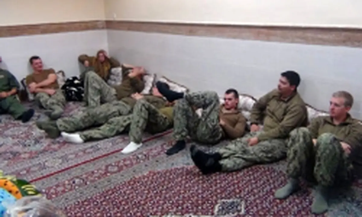 ایران و آمریکا مانع بحرانی شدن قضیه تفنگداران شدند