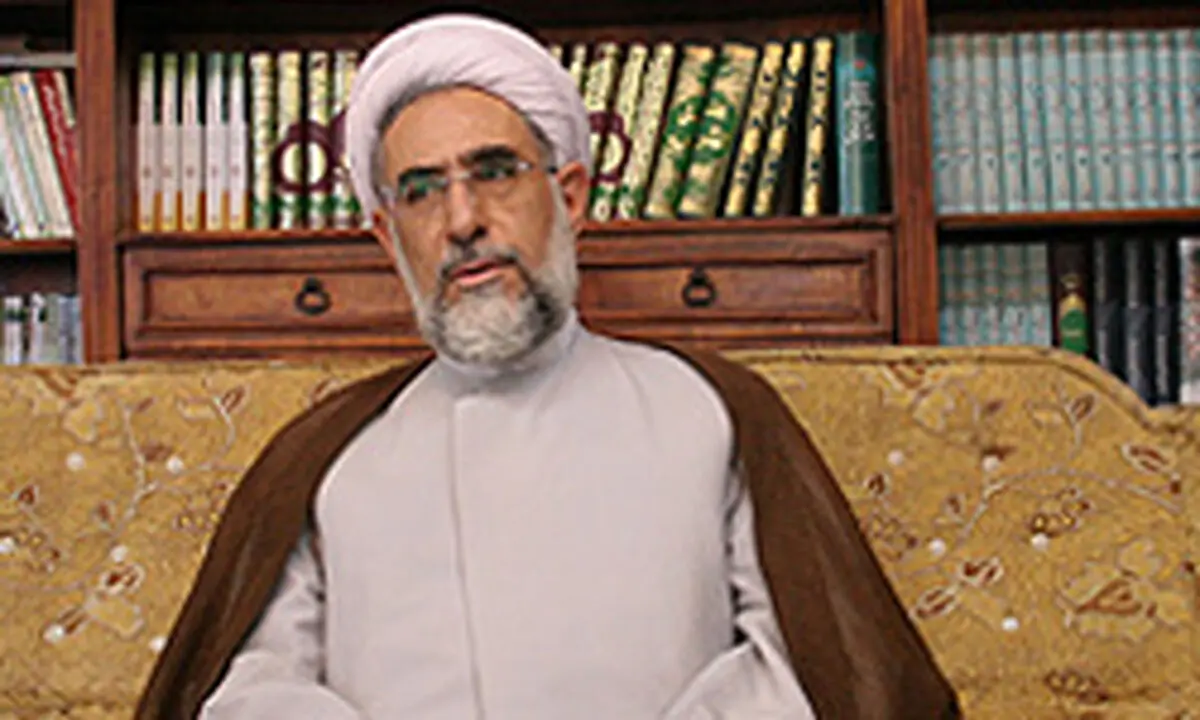 مدت‌هاست که ارتباطی با خاندان هاشمی ندارم