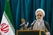 کسی برای دفاع از حقوق زنان باعزت ایران اسلامی، شایسته‌تر از خانواده‌های شهدا نیست